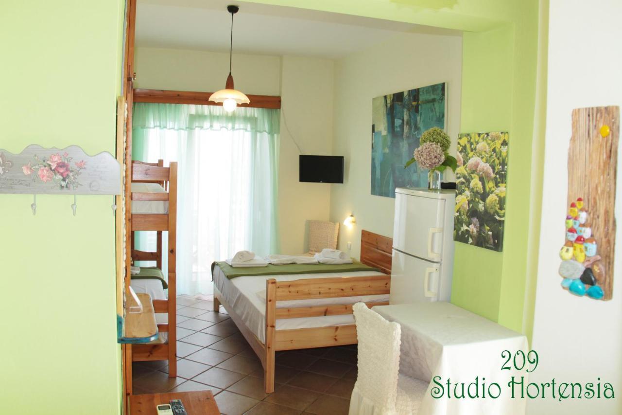 Fasoli Studios Paralia Pantaleimonos Exteriör bild